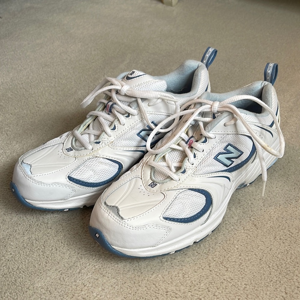 New Balance Walk Fit sneakers 9.5 NWOT